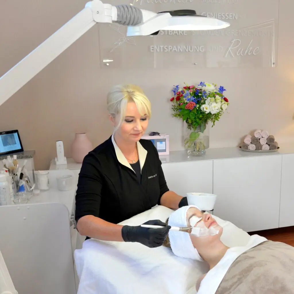 Kosmetikbehandlung